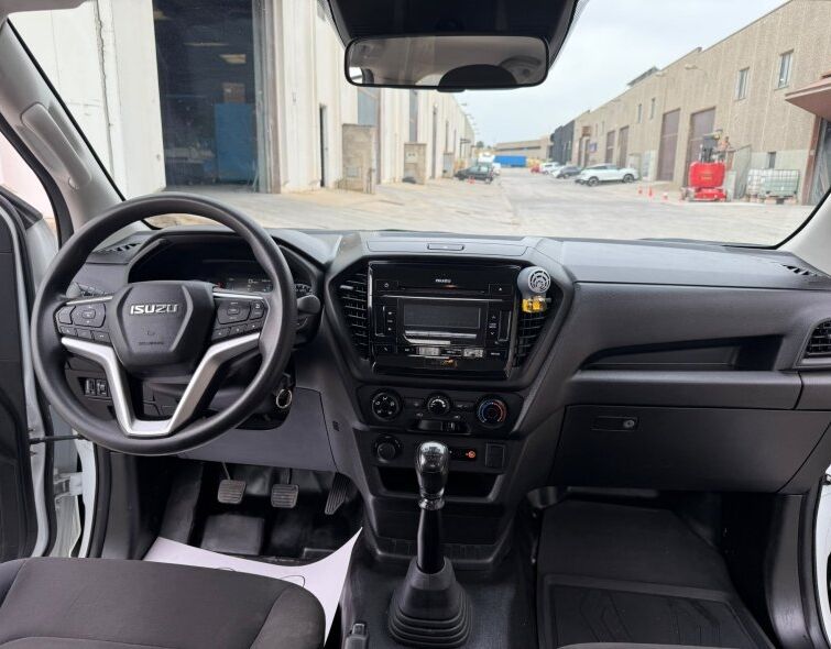 ISUZU D-MAX N60 2021